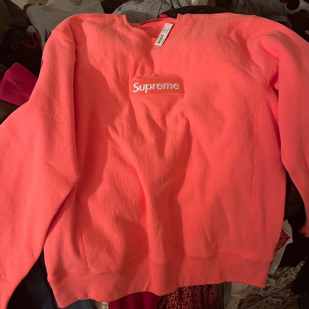 EXTREMELY RARE SUPREME BOX LOGO